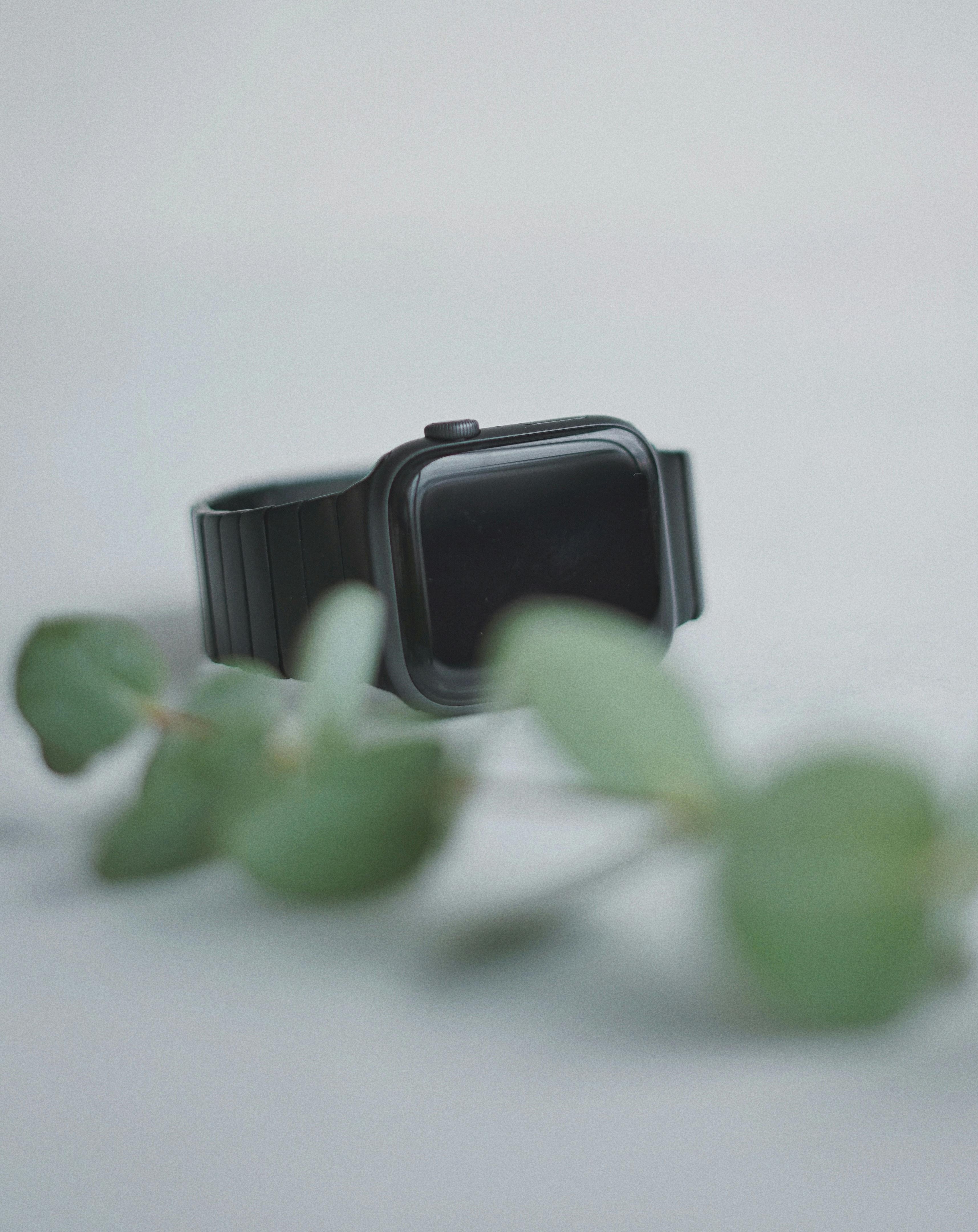 How to Clean Apple Watch Band