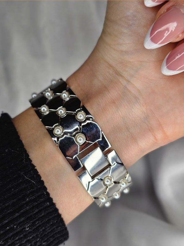 White Pearl Apple Watch Band